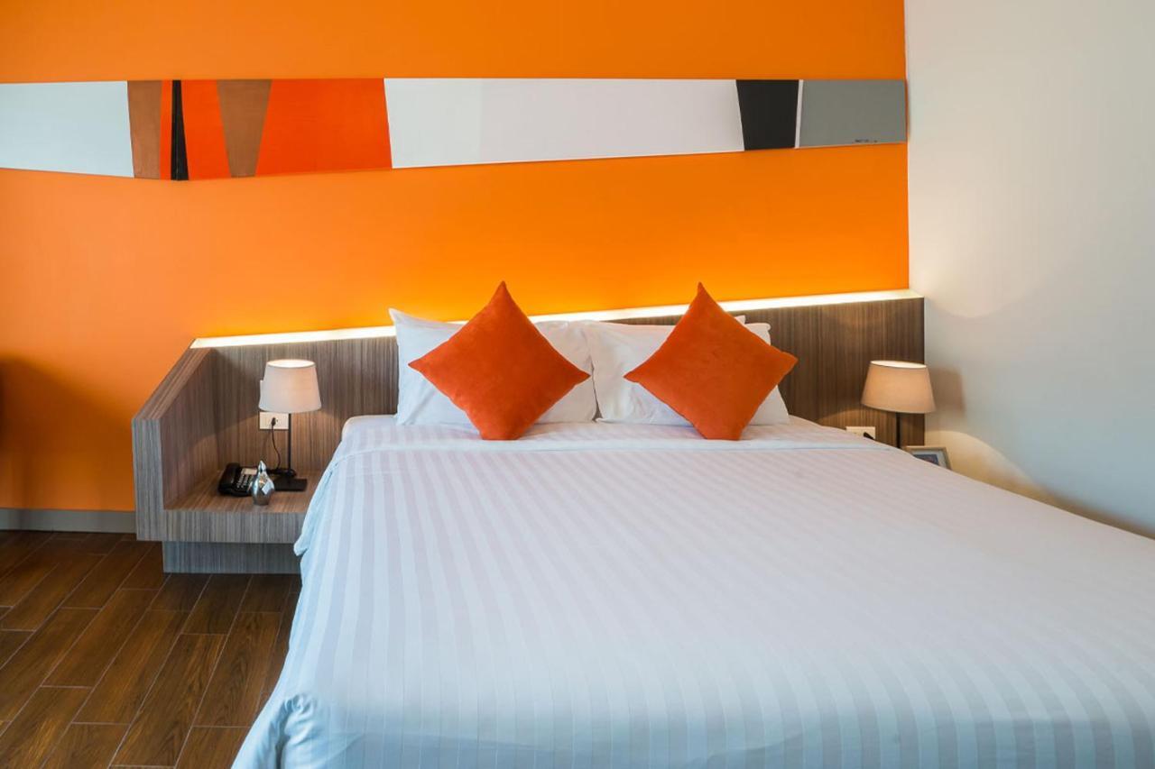 J Inspired Hotel Pattaya Extérieur photo